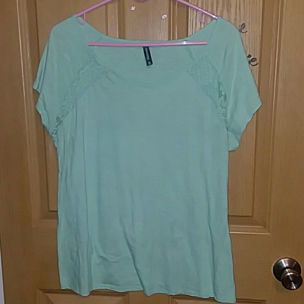 Short Sleeve Tee